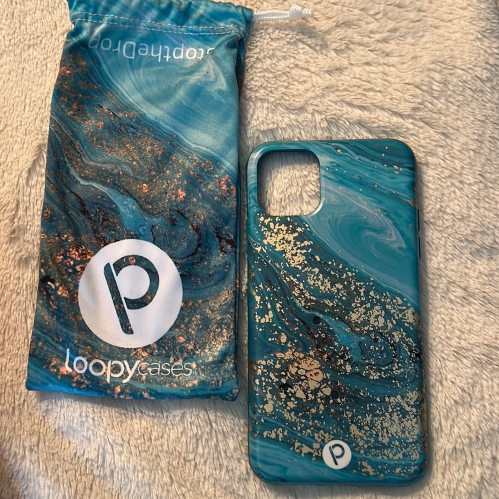Loopy iPhone 11 Pro Max Jasper Teal Case. No loop